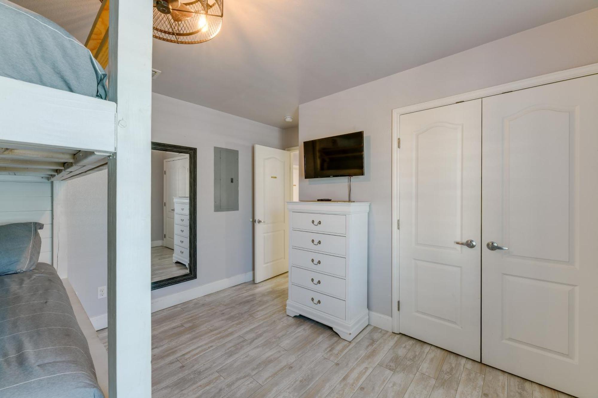 Trendy Port Aransas Home With Private Pool And Deck! Dış mekan fotoğraf