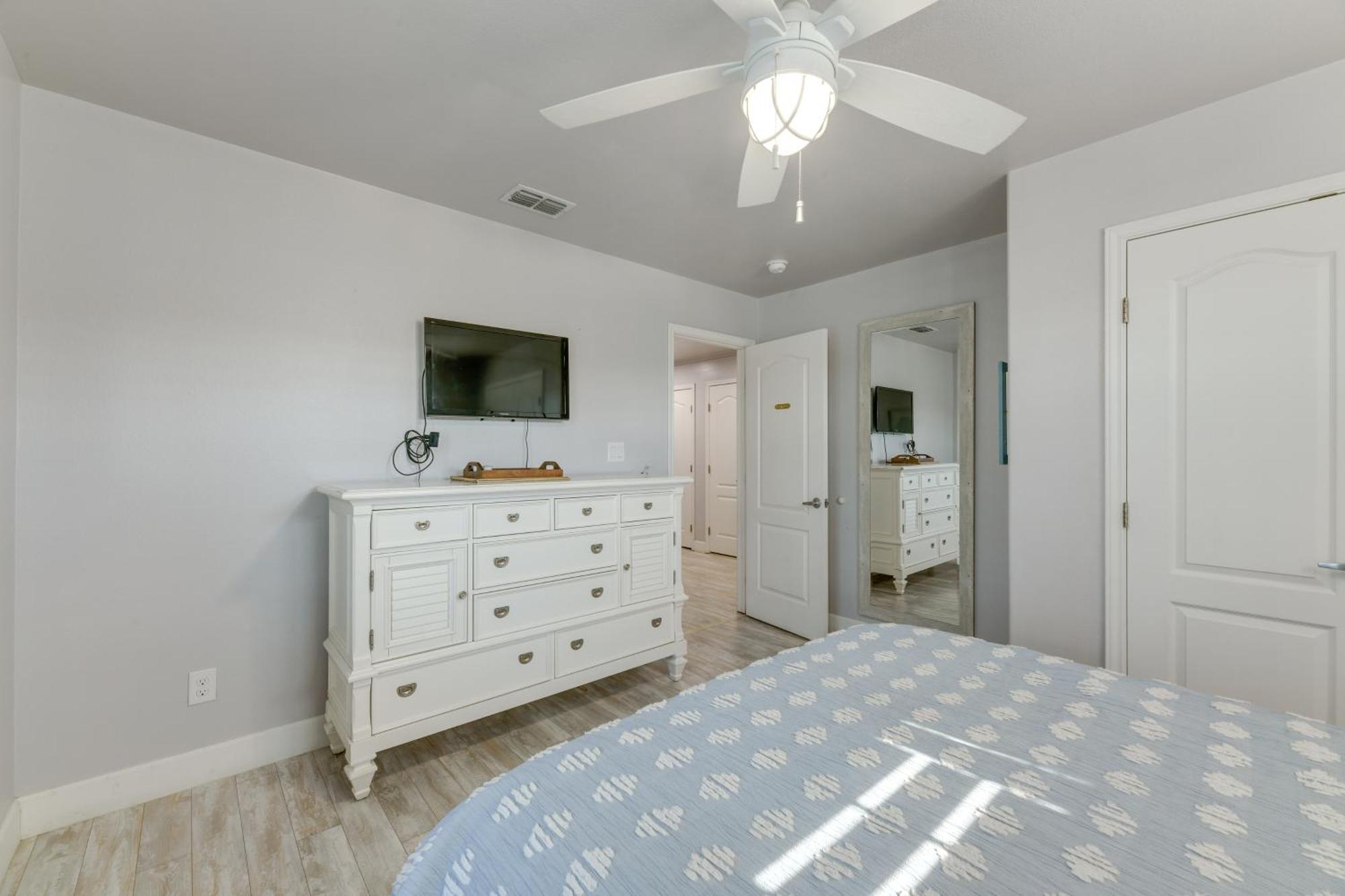 Trendy Port Aransas Home With Private Pool And Deck! Dış mekan fotoğraf